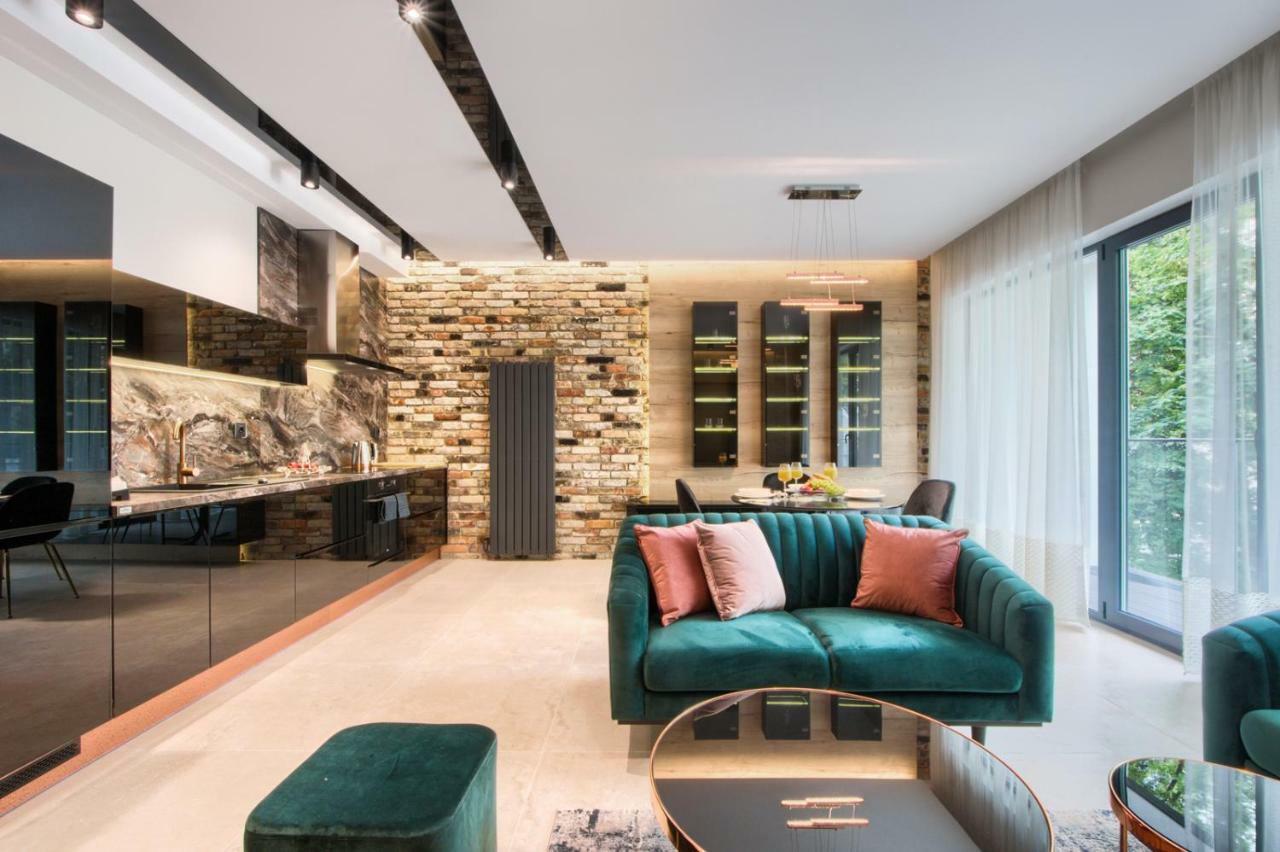 Zlota Luxury Apartments 바르샤바 외부 사진