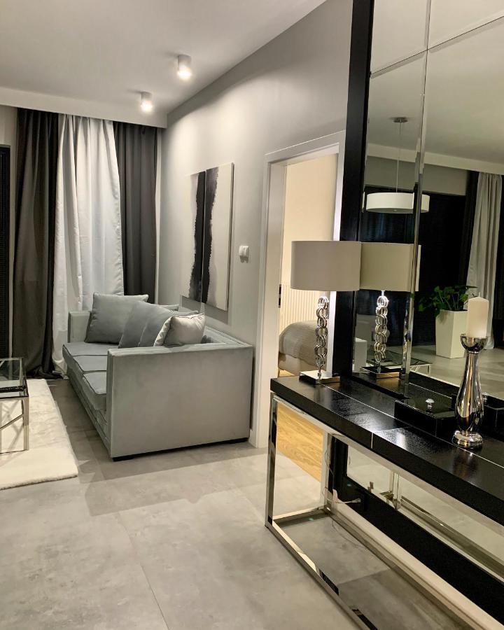 Zlota Luxury Apartments 바르샤바 외부 사진